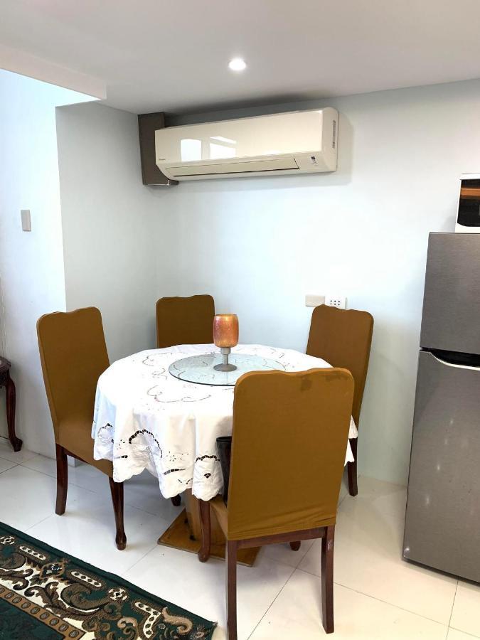 2 Bedroom Condo Unit With City And Mountain View Cebu Zewnętrze zdjęcie